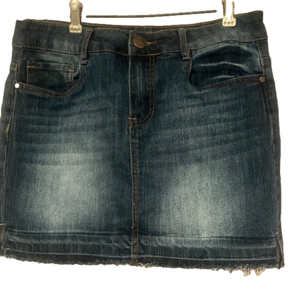 Dollhouse skirt
